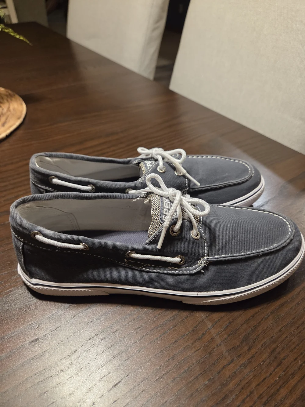 Sperry Top-Sider Men’s Halyard 2-Eye Boat Shoe Navy Canvas Sneaker - Size 6.5